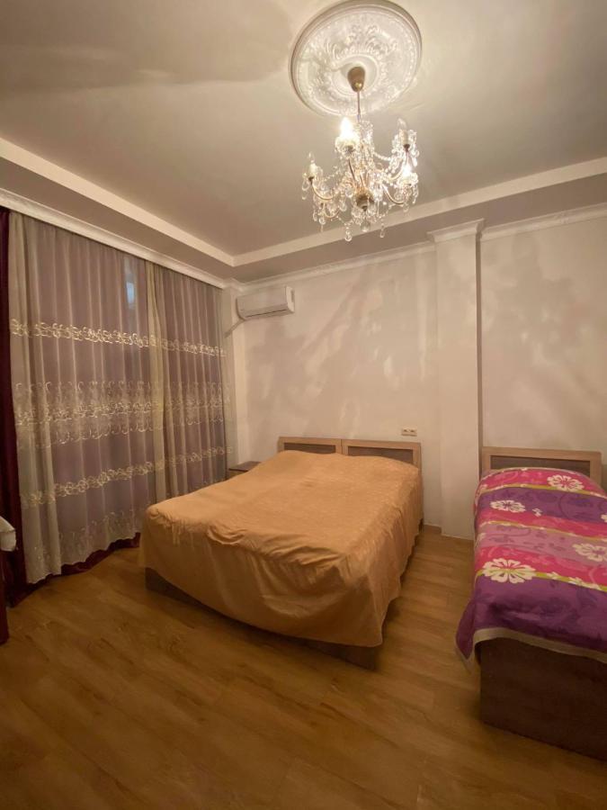 Anna Hostel 코불레티 외부 사진