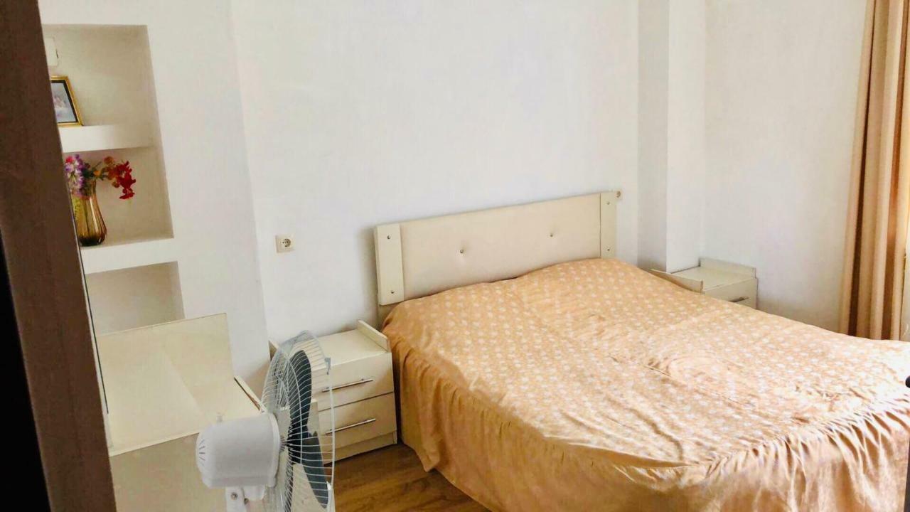 Anna Hostel 코불레티 외부 사진